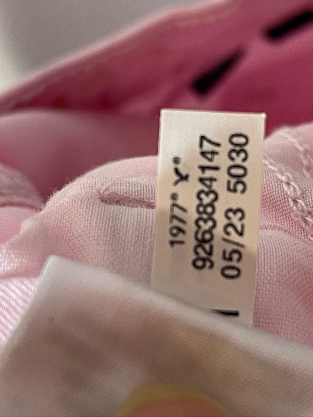 American Eagle Pink Wide Leg Stretch Cargo Pants Y2K Size 2 Short - Picture 8 of 8
